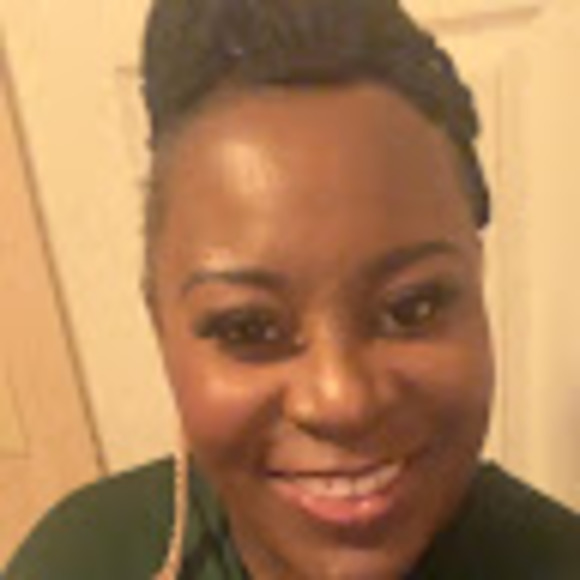 Meet your Posher, Anne - Picture 1 of 1